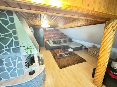 Apartament tip penthouse zona Jetoil Ploiesti - foto 17