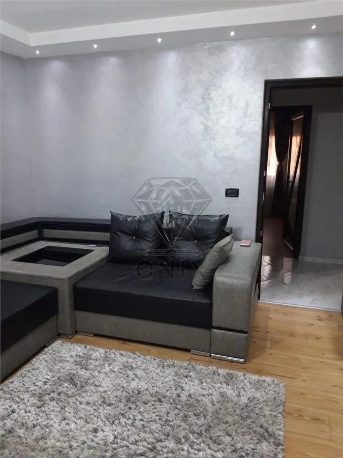 Apartament 2 camere renovat, decomandat, 52 mp, zona linistita, Slanic Prahova - foto 3