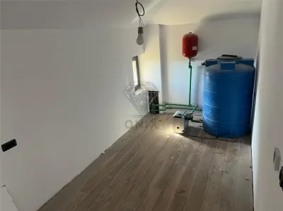Pensiune noua de vanzare in Slanic Prahova – 400 mp utili, zona centrala, ideala pentru investitie - foto 11