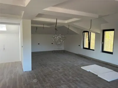 Pensiune noua de vanzare in Slanic Prahova – 400 mp utili, zona centrala, ideala pentru investitie - foto 15