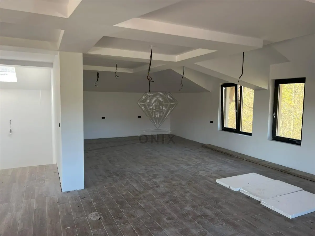 Pensiune noua de vanzare in Slanic Prahova – 400 mp utili, zona centrala, ideala pentru investitie - foto 15