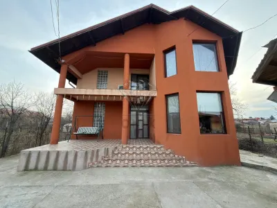 CASA STREJNICU 5 CAMERE - Strejnicu