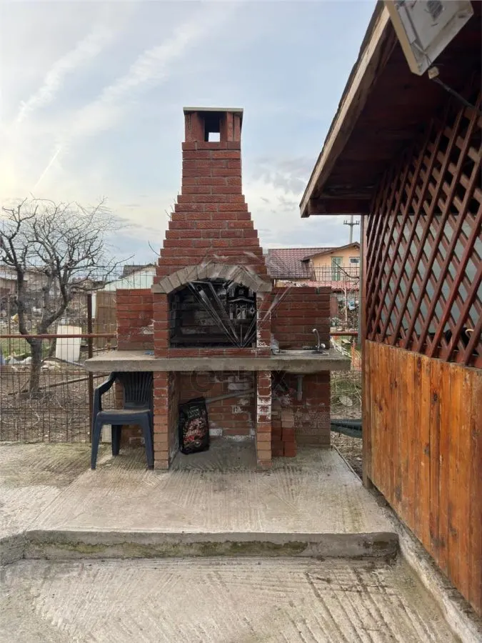 CASA STREJNICU 5 CAMERE - foto 9