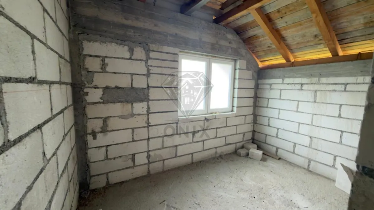 Casa P+1E la rosu, 182 mp, teren 1000 mp - Valea Doftanei - foto 13