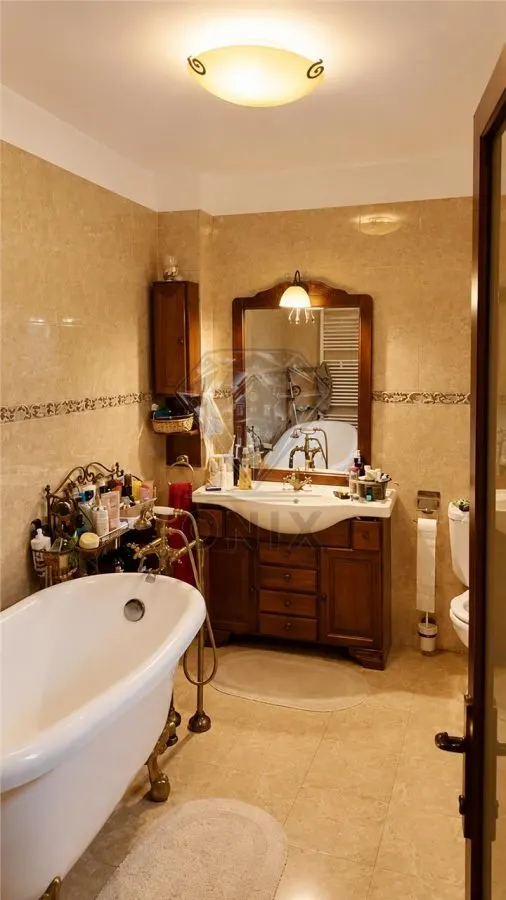 Apartament 3 camere cu curte proprie de vanzare in Ploiesti, Zona Zero - Parter duplex - foto 3