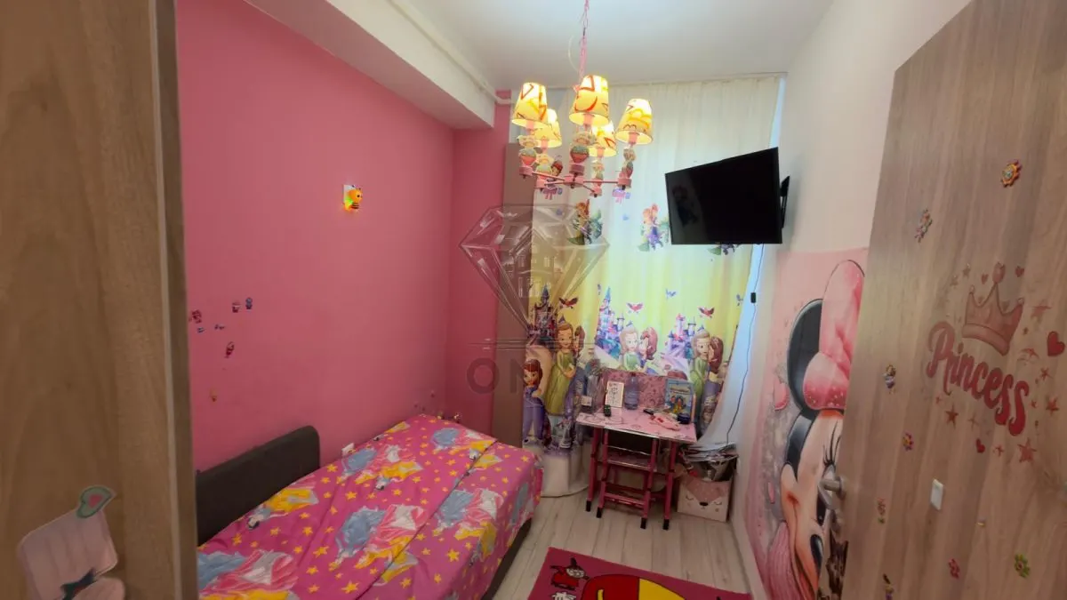 Apartament Spatios 5 Camere | 3 Dormitoare | Dressing | Terasa | Teren | Parcare | Bloc Nou Ploiesti - foto 8