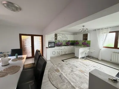 Vanzare Casa Strejnicu, 2 Intrari Separate, Mobilata - foto 12