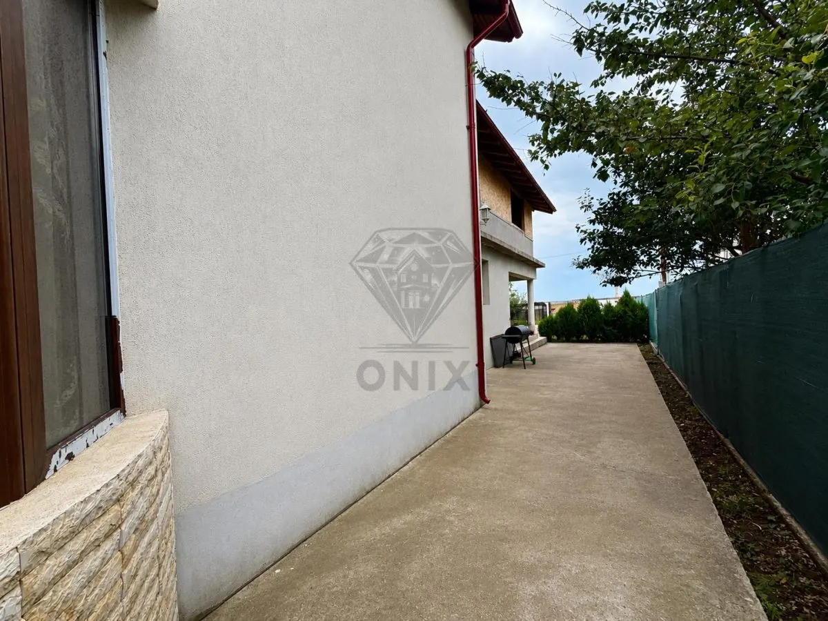 Vanzare Casa Strejnicu, 2 Intrari Separate, Mobilata - foto 4