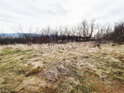 Teren pentru casa cu vedere frumoasa - Iasi
