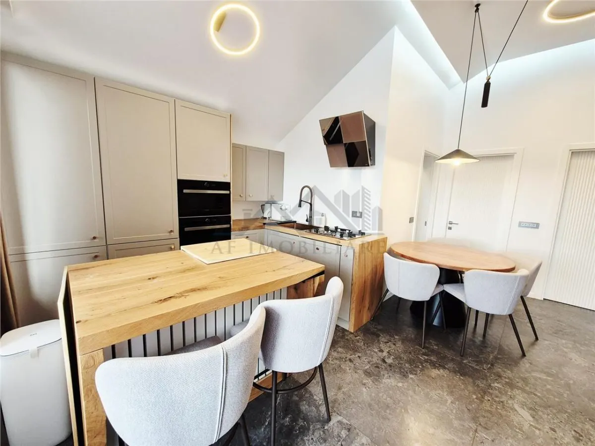Apartament cu 3 camere, lux cu view frumos - foto 3