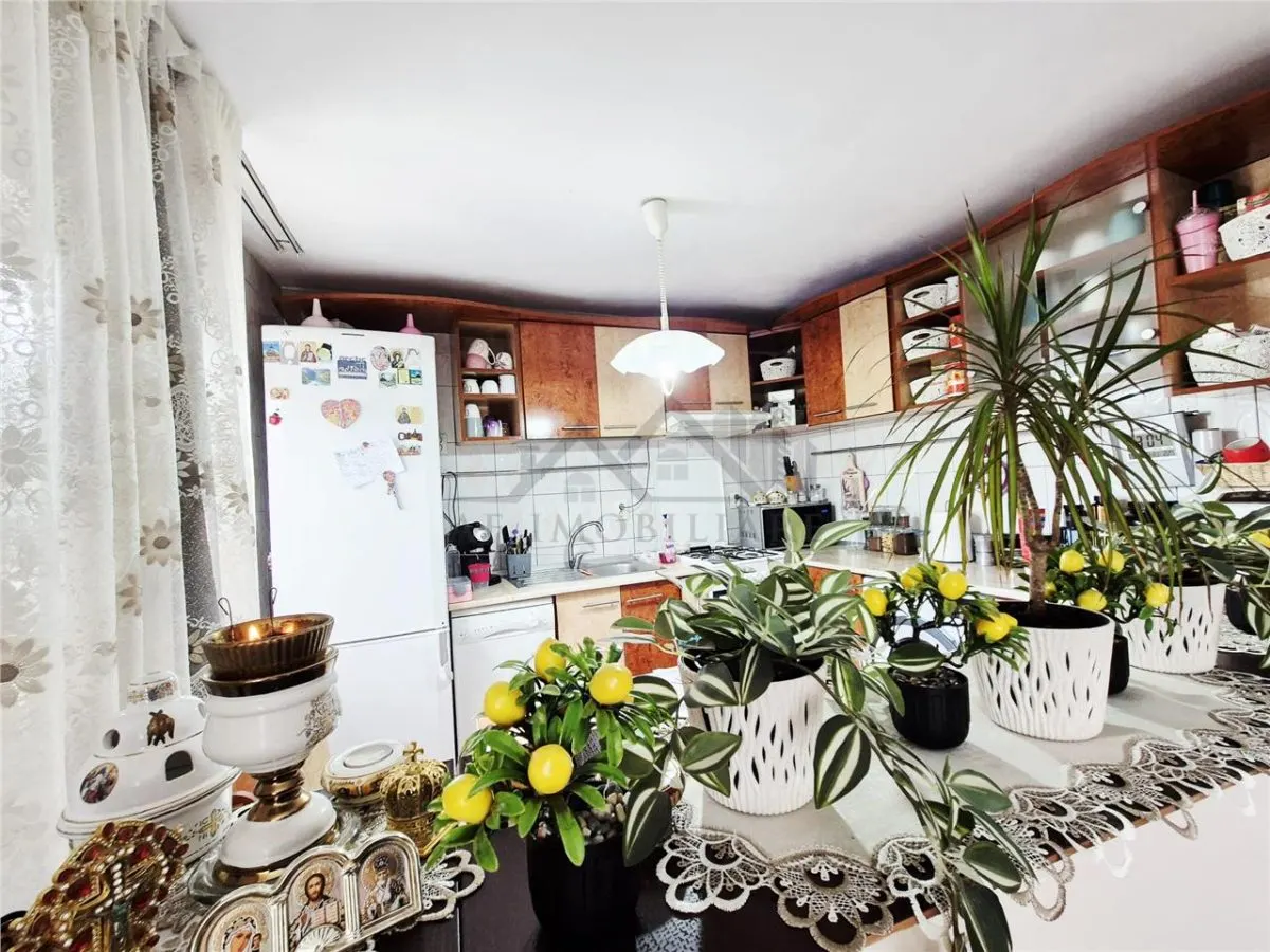 Casa de vanzare in Goruni-Tomesti - foto 3