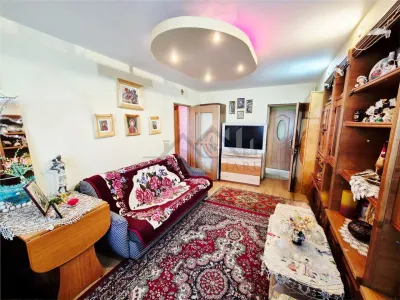Apartament cu 2 camere de vanzare - foto 2