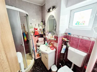 Apartament cu 2 camere de vanzare - foto 7
