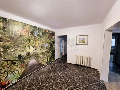 Apartament cu 3 camere de vanzare - foto 3