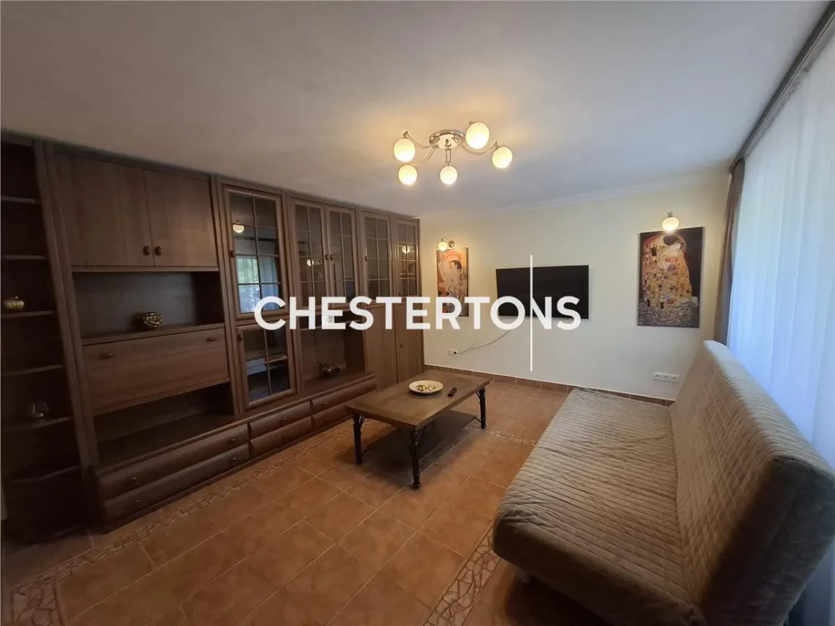 Rez-de-chaussée Villa Appartement à Louer | Otopeni | Cour Généreuse | Accès Sécurisé - foto 2