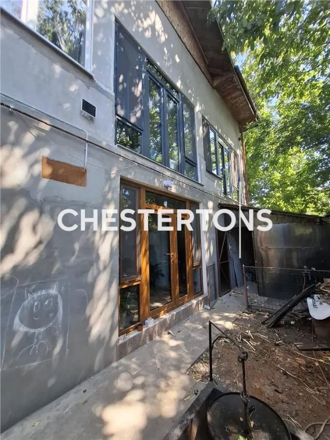 Rez-de-chaussée Villa Appartement à Louer | Otopeni | Cour Généreuse | Accès Sécurisé - foto 11