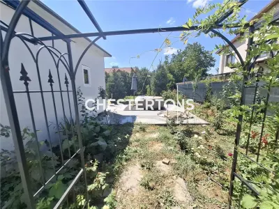 Rez-de-chaussée Villa Appartement à Louer | Otopeni | Cour Généreuse | Accès Sécurisé - foto 13
