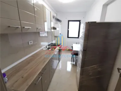 Appartement 2 Chambres à Distribution Séparée à Louer, Militari Residence - foto 2