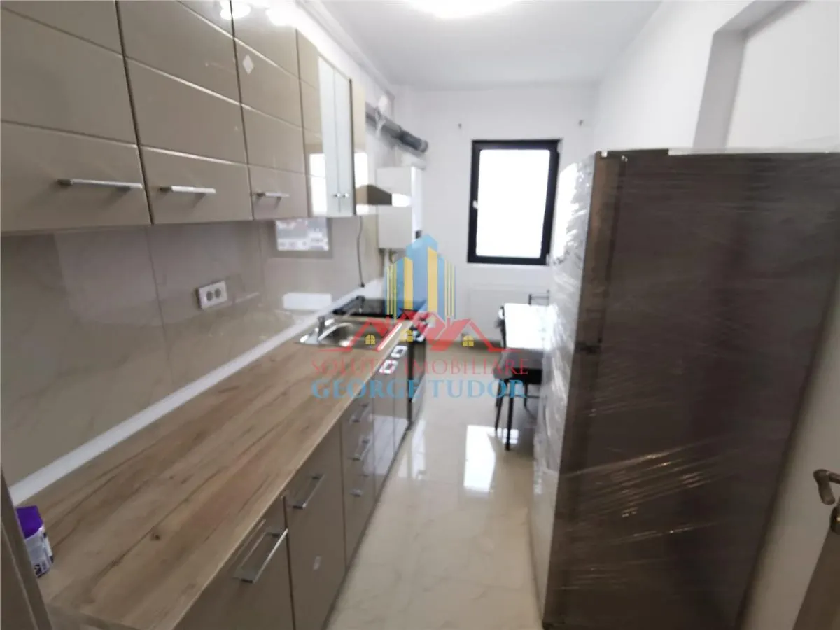 Appartement 2 Chambres à Distribution Séparée à Louer, Militari Residence - foto 2