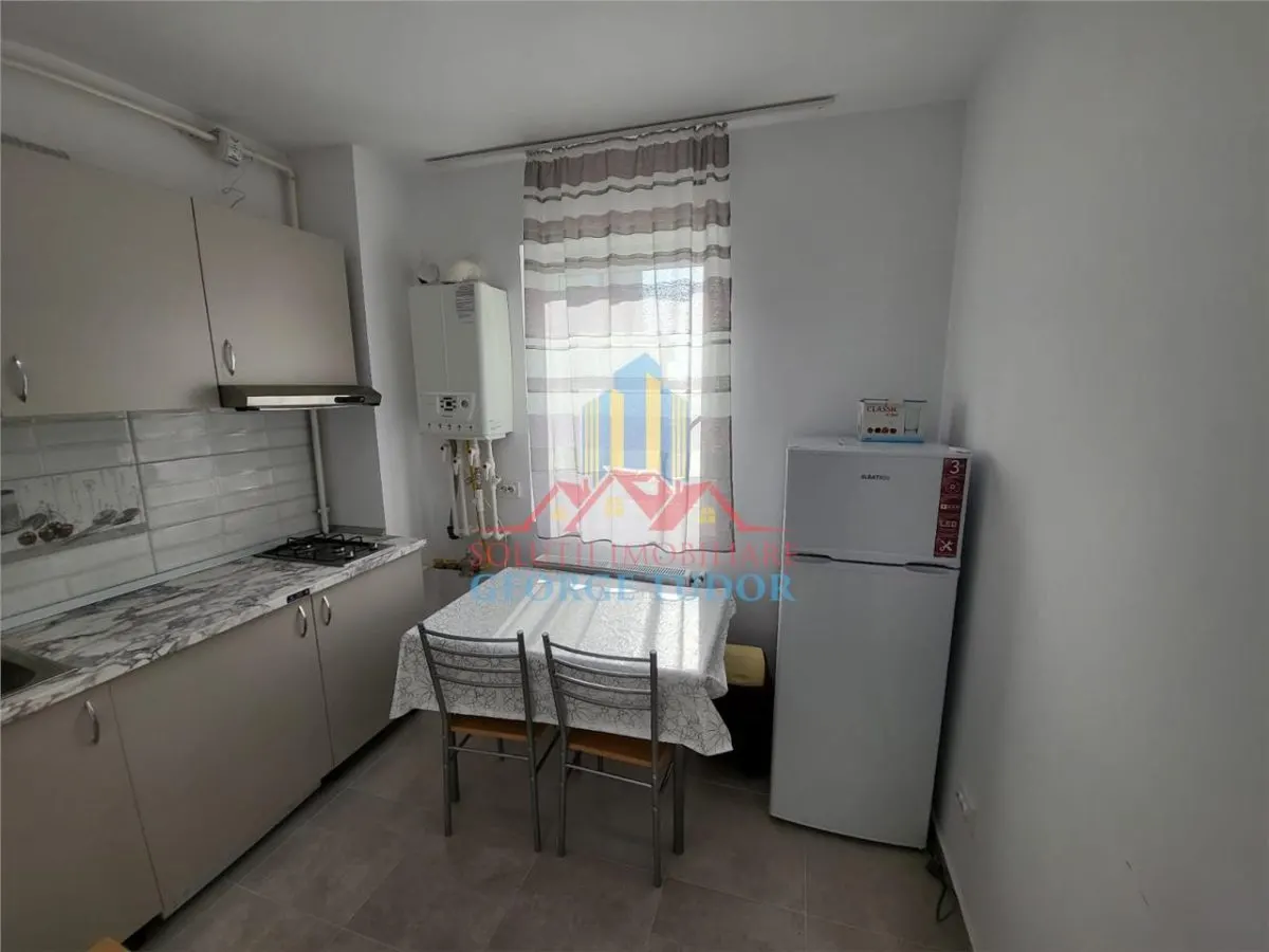 军事住宅区单间公寓出租，布加勒斯特 - foto 5