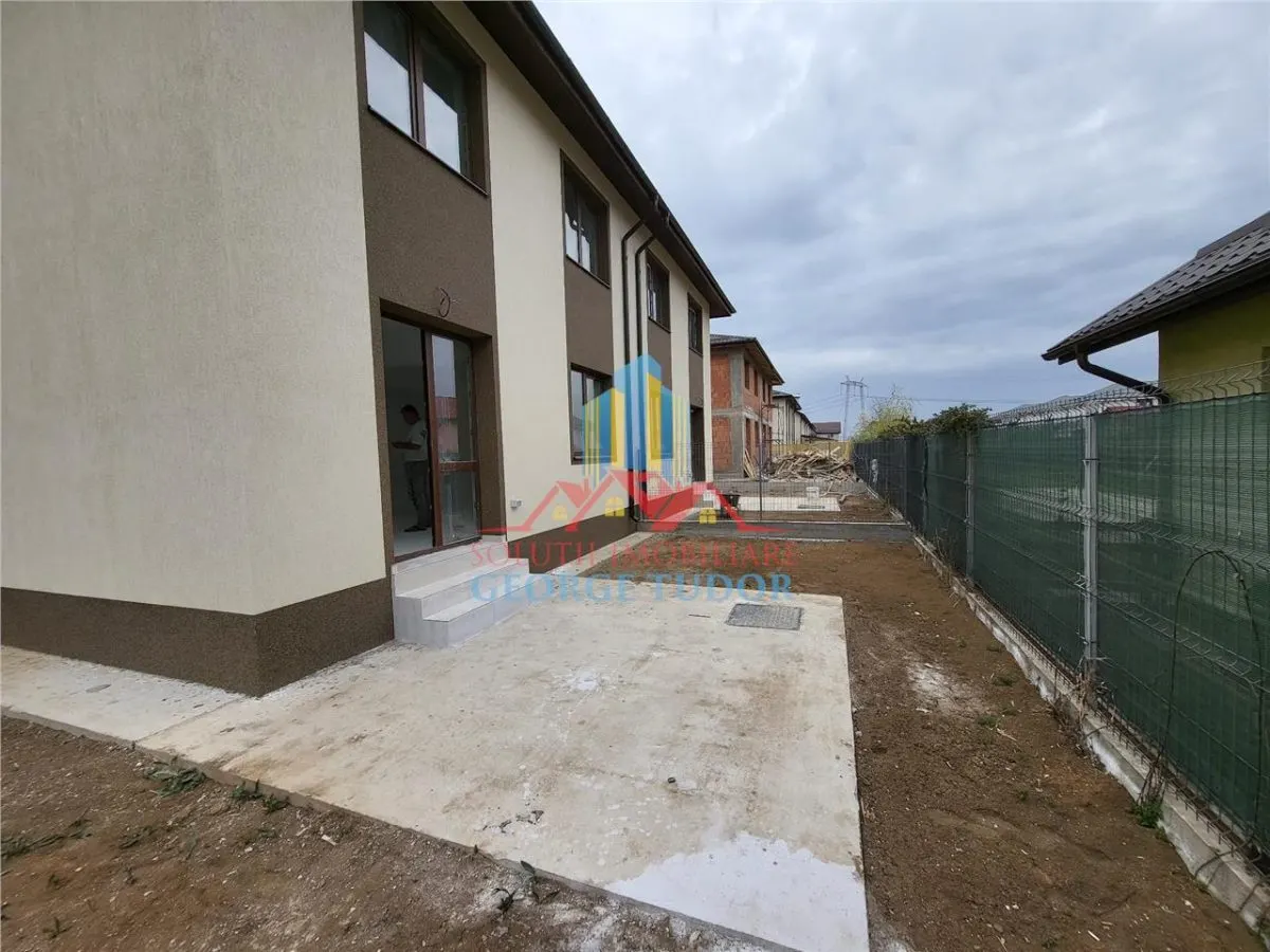 Vente Villa Duplex à Ciorogarla – Commission 0% - foto 3