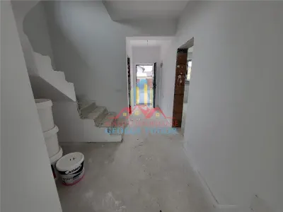 Vente Villa Duplex à Ciorogarla – Commission 0% - foto 4