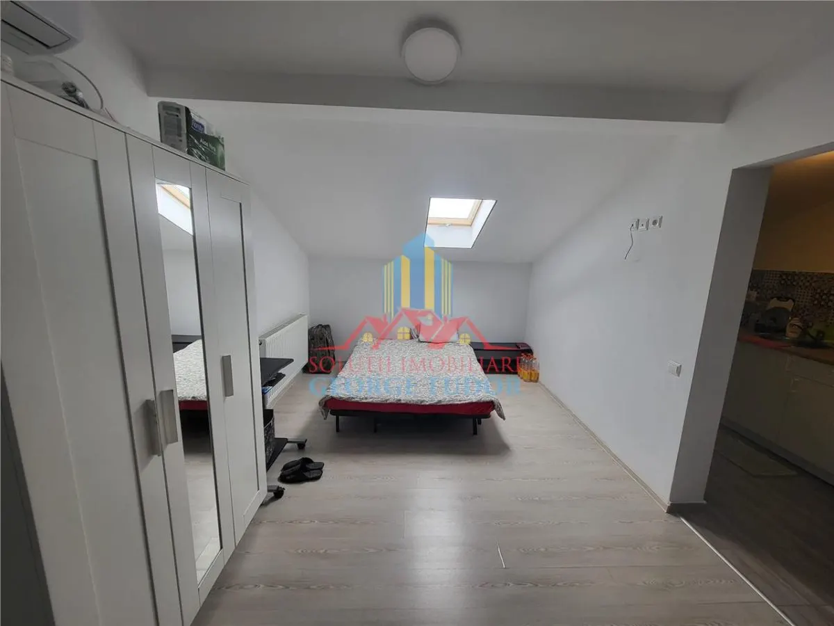 军事居住区出售单间公寓 Tineretului 21K - foto 2