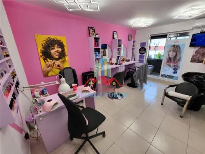 Vanzare afacere la cheie salon infumusetare Crinului 42 - Chiajna