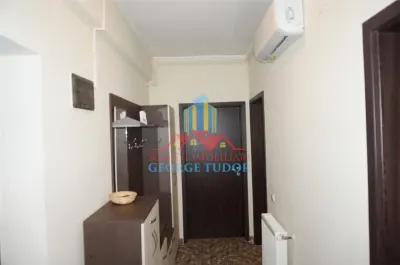 Inchiriere 2 camere decomandat Apusului Residence - Bucuresti