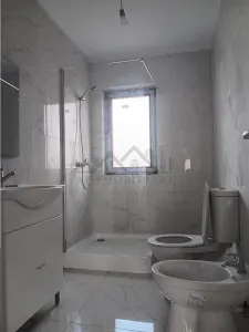 Barnova CASA PARTER su 101mp 4cam 2 bai 450mp teren toate utilitatile la gata - foto 4