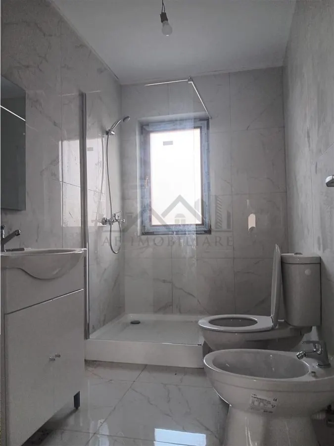 Barnova CASA PARTER su 101mp 4cam 2 bai 450mp teren toate utilitatile la gata - foto 4