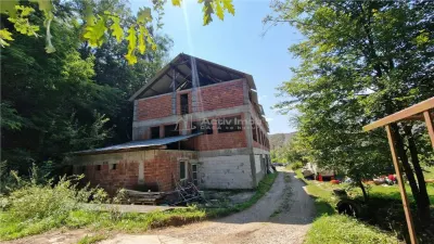 Resita: Propriété Industrielle/Commerciale Neuve, 1.262 m², 3,5 Hectares - foto 3