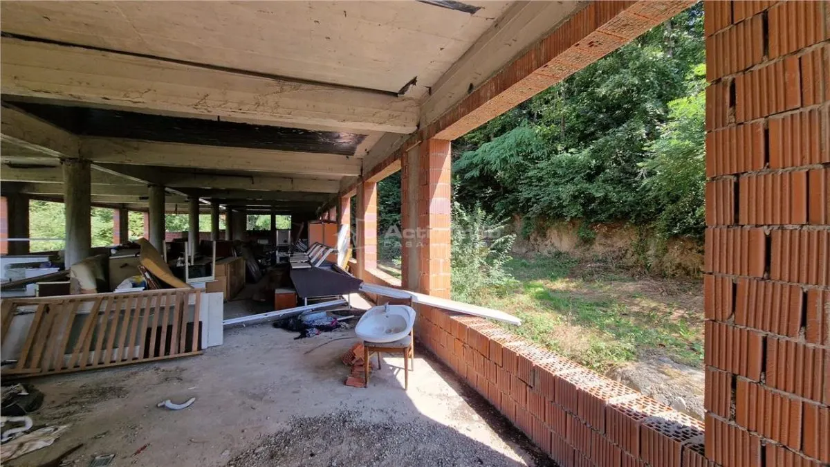 Resita: Propriété Industrielle/Commerciale Neuve, 1.262 m², 3,5 Hectares - foto 6