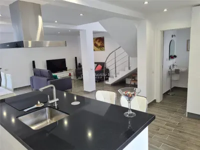 Casa ultramoderna de vanzare in Talmaciu - foto 9