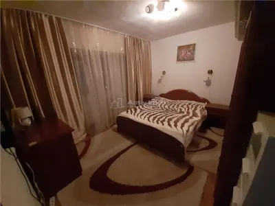 ريسيتا، عقار للإيجار، شقة 3 غرف، مفروشة وكاملة التجهيزات، المركز - foto 16