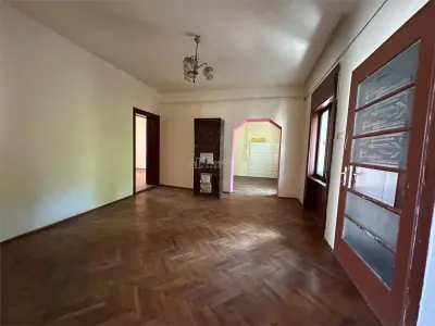 博克萨蒙特纳：两套房屋，一个价格，主干道临街 - foto 6