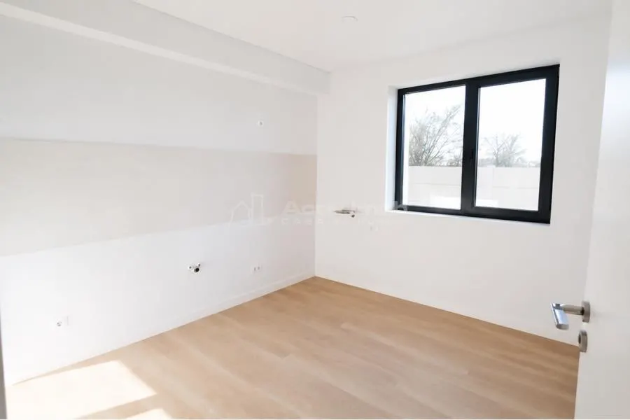Casa- soseaua Bucuresti - Magurele -Carrefour(fosta Cora)- 210000E- tva inclus - COMISION 0! - foto 4