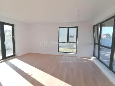 Casa- soseaua Bucuresti - Magurele -Carrefour(fosta Cora)- 210000E- tva inclus - COMISION 0! - foto 5