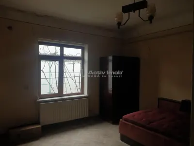 Detached House, 330 sqm Plot, Suitable for Residential or Professional Use, Puskin Area - foto 2