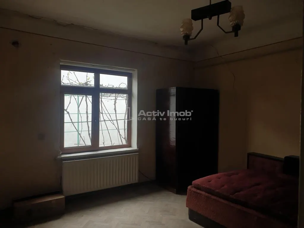Detached House, 330 sqm Plot, Suitable for Residential or Professional Use, Puskin Area - foto 2