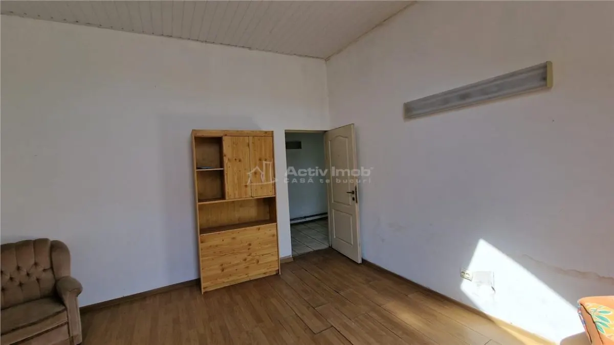 Farliug Service Auto 65.000 euro, Corp camere 45.000 euro - foto 16