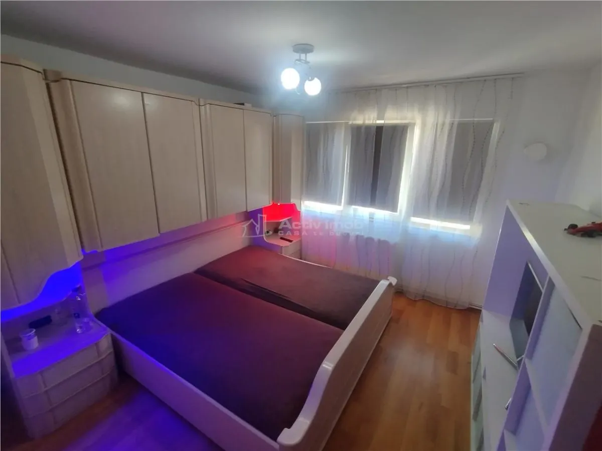 Apartment with 2 bedrooms for sale 42 sqm in Oravita, Vest area - foto 16