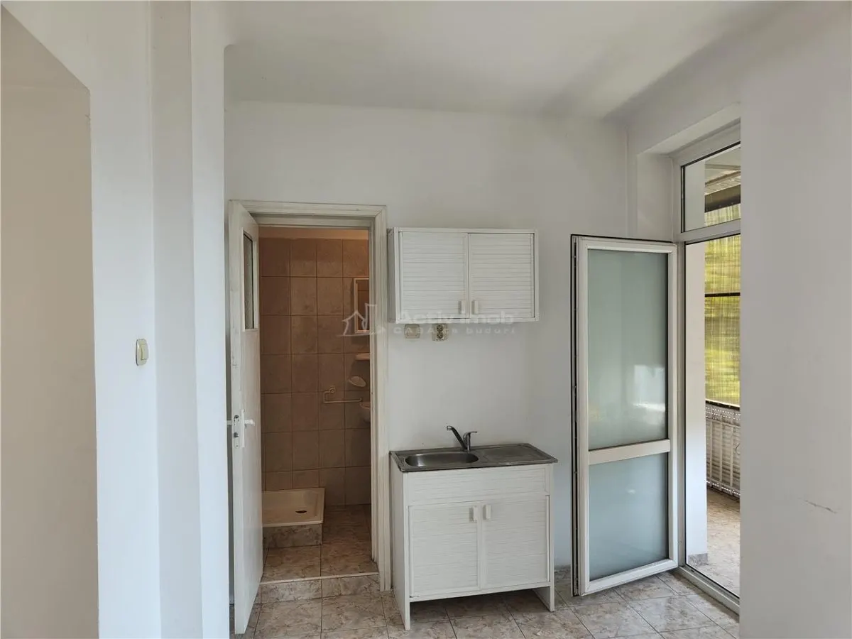 Spatiu de birouri situat ultracentral in Ploiesti zona Palatului administrativ - foto 1