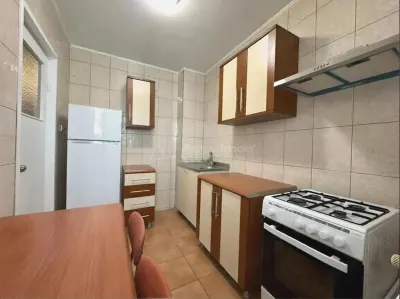 3 camere - loc parcare - Aleea Tohani - Tineretului - foto 6