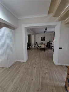Elegant P+1+2 House, Multi-Use Potential – Amaradia Zone - foto 3