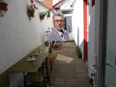 Resita Casa 7 Incaperi Parter si Etaj, Zero investitii - Resita