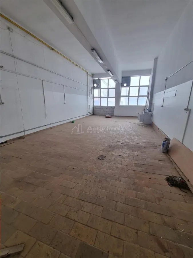 生产厂房、工业空间及办公室，亚历山大 - foto 4