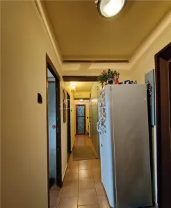 Apartament cu 3 camere, decomandat, zona Bd. Republicii - foto 4