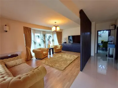 Casa de lux de vanzare in Sura Mare - foto 15