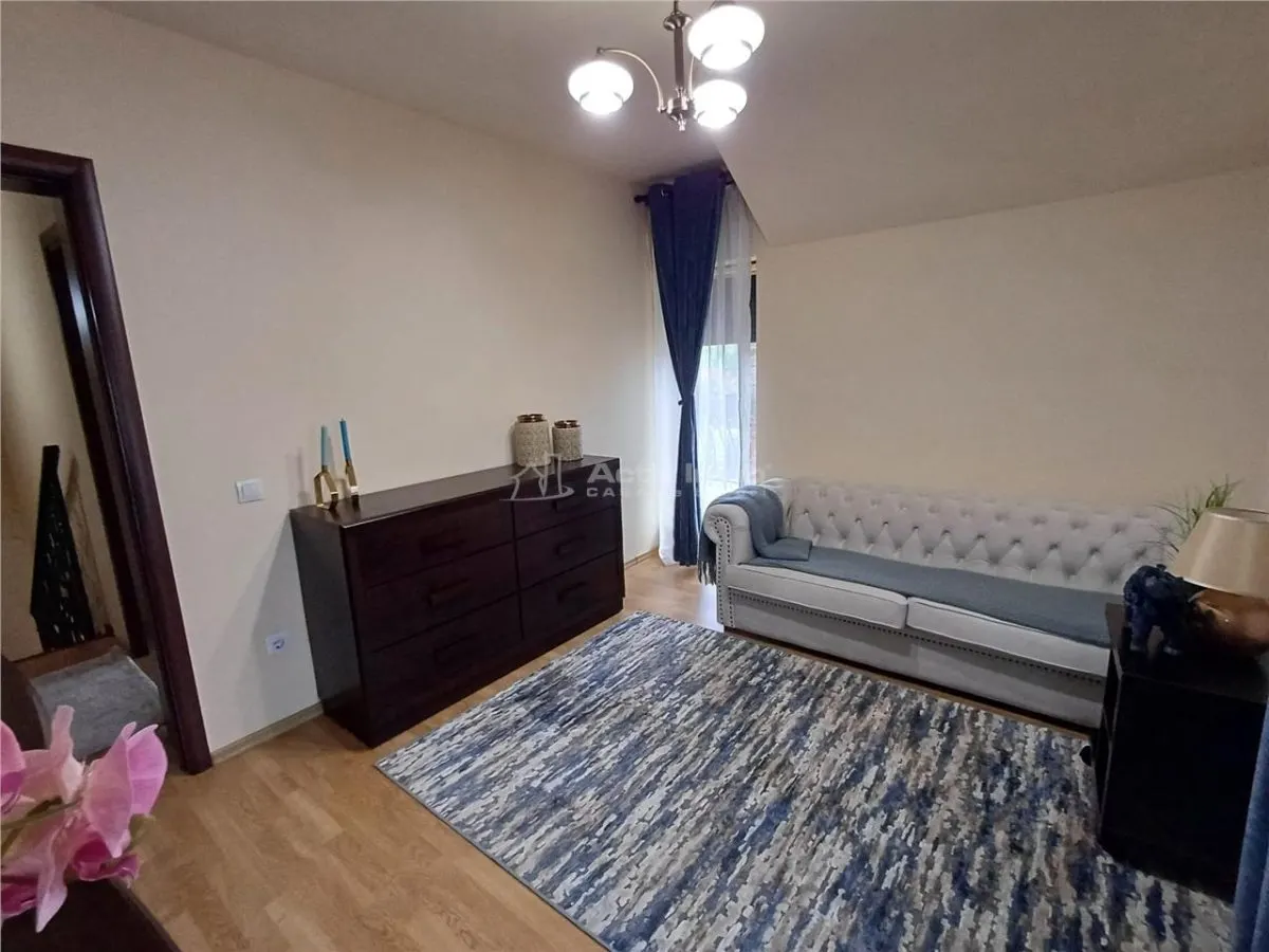 Casa de lux de vanzare in Sura Mare - foto 19
